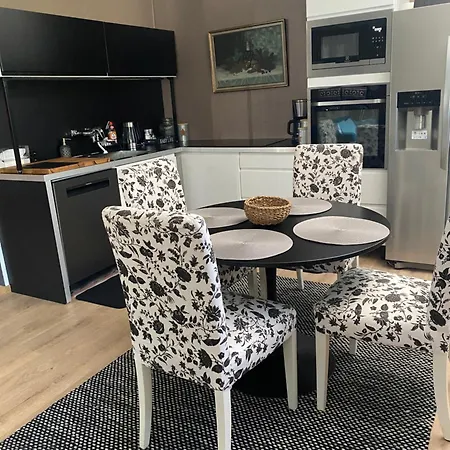 Appartement Moderni Ja Avara Loft