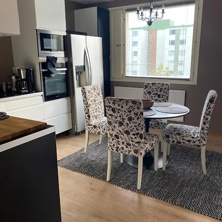 Moderni Ja Avara Loft