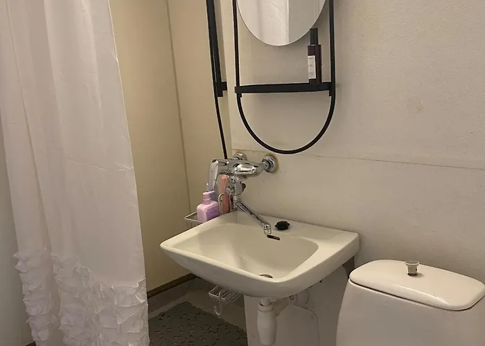 Moderni Ja Avara Loft * Κούβολα