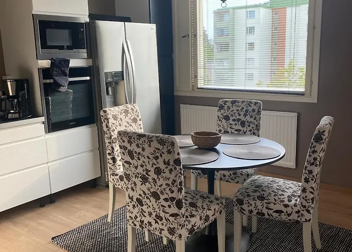 Moderni Ja Avara Loft